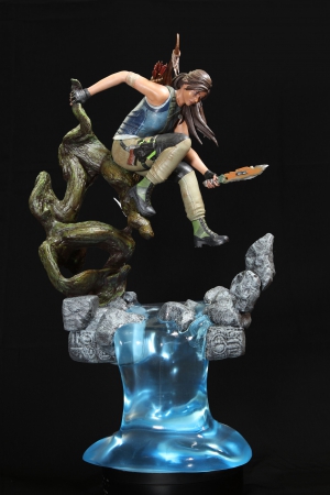 Lara Croft: Shadow of the Tomb Raider Figurine, Character Design: Square Enix Europe